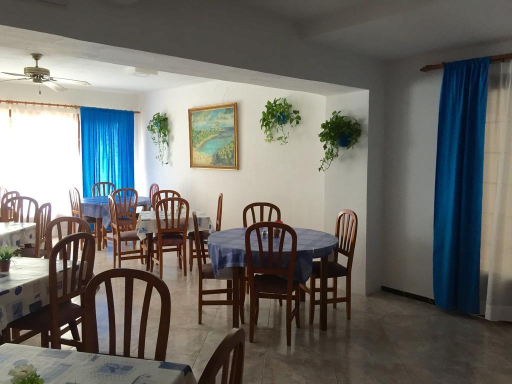 Hotel Antares Cala d'Or  Exterior photo