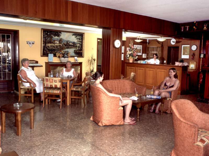 Hotel Antares Cala d'Or  Exterior photo