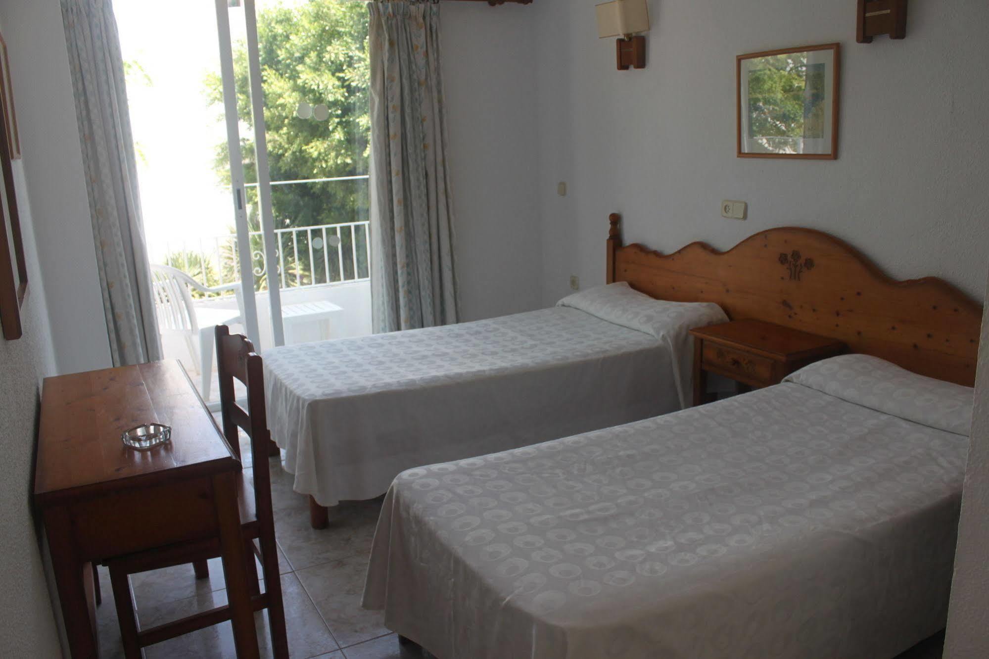 Hotel Antares Cala d'Or  Exterior photo